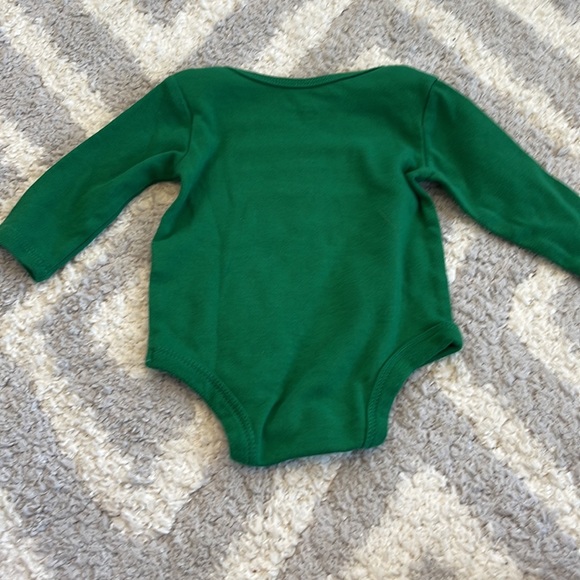 Holiday time Christmas 🎅 on-site ~ size 3-6 months - Picture 2 of 2